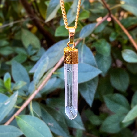 Quartz Crystal Point Necklace - Picture 3 of 4
